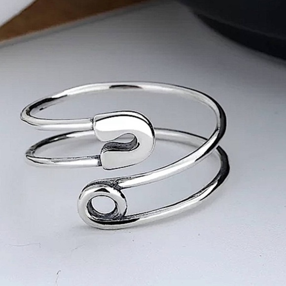 Sterling Silver Safety Pin Bangle Bracelet With Matching Ring - Picture 14 of 15